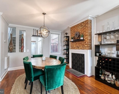 106 S Castle Street - Photo Thumbnail 6