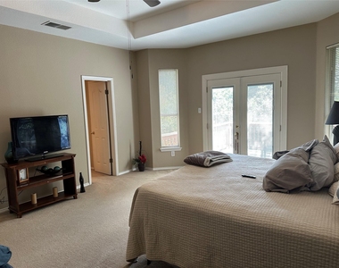 2203 Sandra Dr - Photo Thumbnail 13