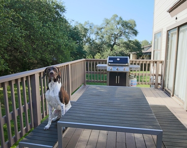 708 Cowal Dr S - Photo Thumbnail 13