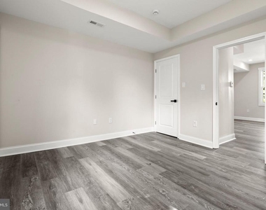 505 Mccabe Avenue - Photo Thumbnail 12