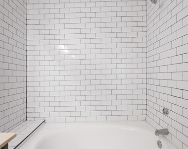 2450 Wickersham Ln - Photo Thumbnail 9