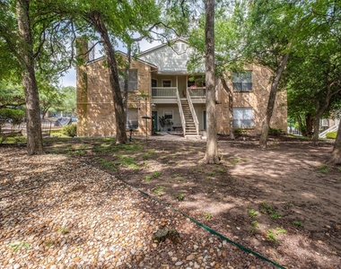 2450 Wickersham Ln - Photo Thumbnail 13