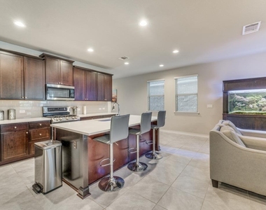 5921 Lehman Way - Photo Thumbnail 11