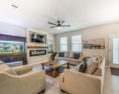 5921 Lehman Way - Photo Thumbnail 4