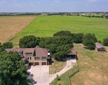 161 Cr 375 Dr - Photo Thumbnail 33