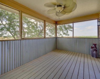 161 Cr 375 Dr - Photo Thumbnail 15