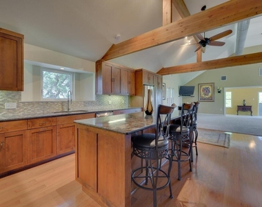 161 Cr 375 Dr - Photo Thumbnail 5