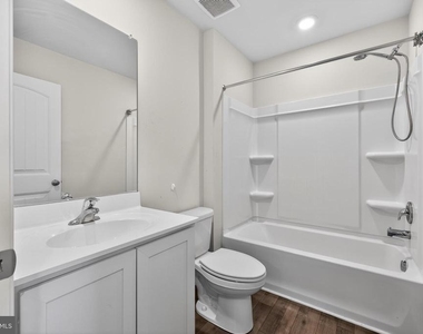 525 Little Eden Way - Photo Thumbnail 16