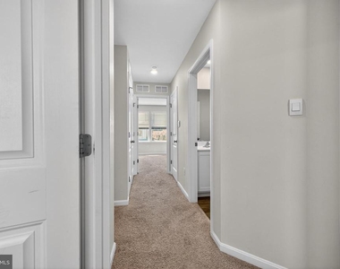 525 Little Eden Way - Photo Thumbnail 15