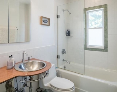 1407 33rd Street Nw - Photo Thumbnail 7