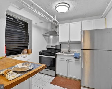 819 51st Street Se - Photo Thumbnail 8