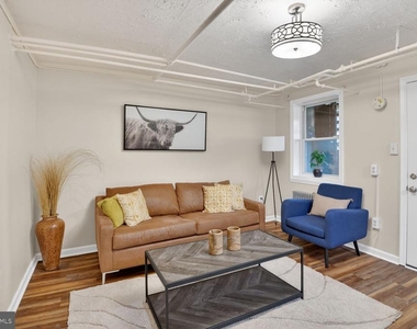 819 51st Street Se - Photo Thumbnail 2