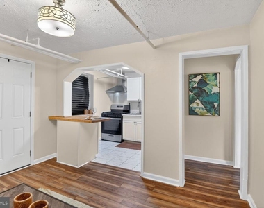 819 51st Street Se - Photo Thumbnail 6