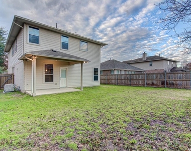 1808 Mcclannahan Dr - Photo Thumbnail 16