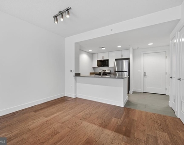 50 Florida Avenue Ne - Photo Thumbnail 8