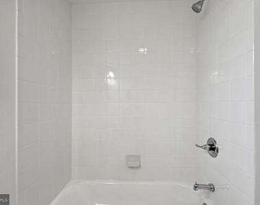 817 T Street Nw - Photo Thumbnail 7