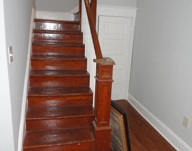 705 Quincy Street Nw - Photo Thumbnail 3