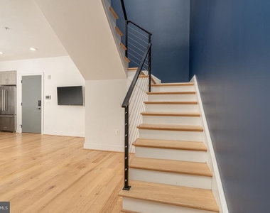 811 Upshur Street Nw - Photo Thumbnail 12
