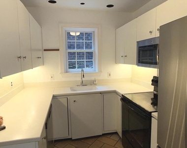 3121 Quebec Place Nw - Photo Thumbnail 12