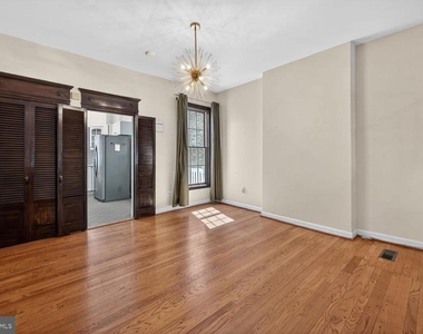 1025 30th Street Nw - Photo Thumbnail 6