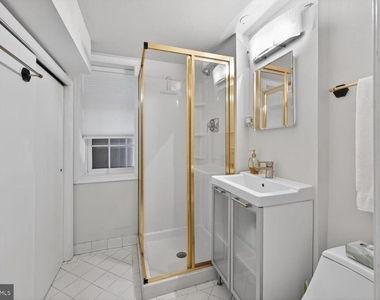 1025 30th Street Nw - Photo Thumbnail 21