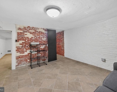 1025 30th Street Nw - Photo Thumbnail 19