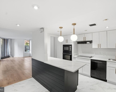 1099 22nd Street Nw - Photo Thumbnail 1