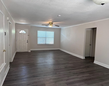 298 Lamaloa Ln - Photo Thumbnail 3