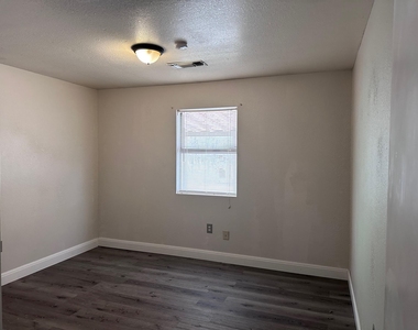 298 Lamaloa Ln - Photo Thumbnail 13