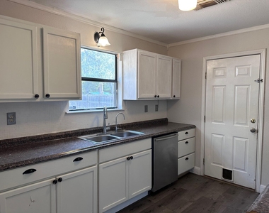 298 Lamaloa Ln - Photo Thumbnail 5