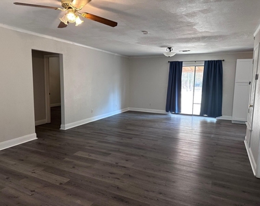 298 Lamaloa Ln - Photo Thumbnail 2