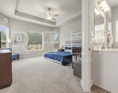 240 Cross Timbers Dr - Photo Thumbnail 19