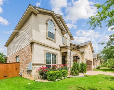 240 Cross Timbers Dr - Photo Thumbnail 1