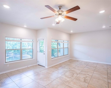 221 Birch Oak Dr - Photo Thumbnail 8