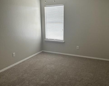 1302 Casa Blanca Cv - Photo Thumbnail 20