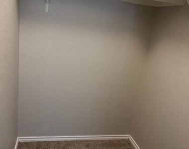 1302 Casa Blanca Cv - Photo Thumbnail 21