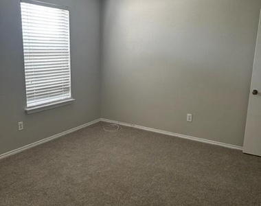 1302 Casa Blanca Cv - Photo Thumbnail 14