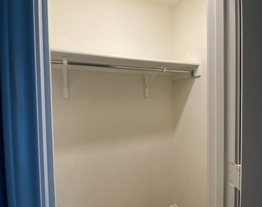 700 Screech Owl Dr - Photo Thumbnail 13