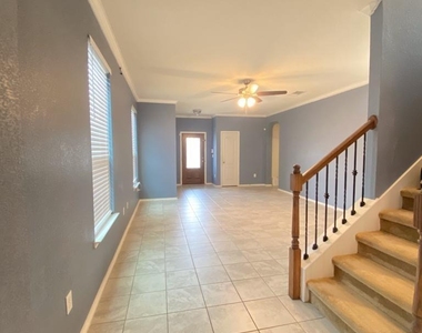 700 Screech Owl Dr - Photo Thumbnail 21