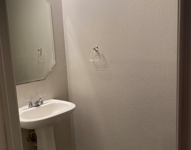 17701 Powder Creek Dr - Photo Thumbnail 15