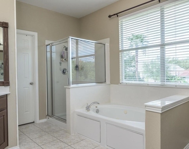 3404 Lyon Club Ct - Photo Thumbnail 18
