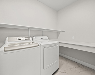 5806 Rangeland Rd - Photo Thumbnail 17