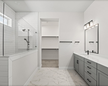 5806 Rangeland Rd - Photo Thumbnail 5