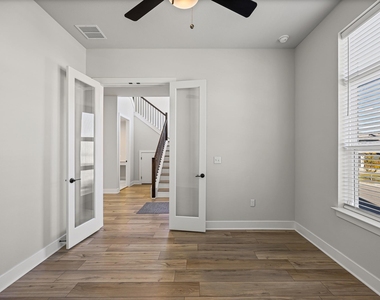 5806 Rangeland Rd - Photo Thumbnail 10