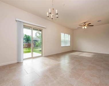1620 Bryant Dr - Photo Thumbnail 6