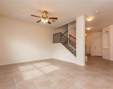 1620 Bryant Dr - Photo Thumbnail 4