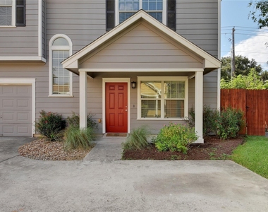 6011 Fairway St - Photo Thumbnail 1