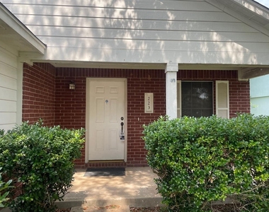 223 Nicole Way - Photo Thumbnail 1