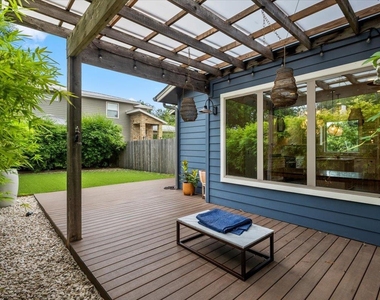 913 Stobaugh St - Photo Thumbnail 5