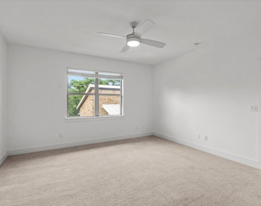 913 Stobaugh St - Photo Thumbnail 36